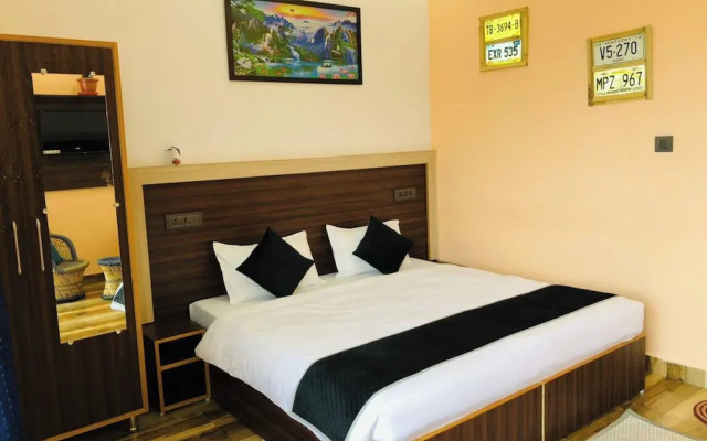 Goroomgo Paradise Inn Dharmsala