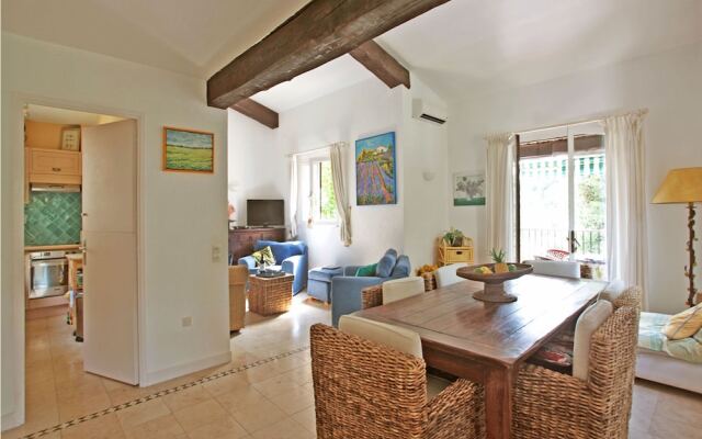 Lovely Holiday Home in Theoule-sur-Mer with Pool