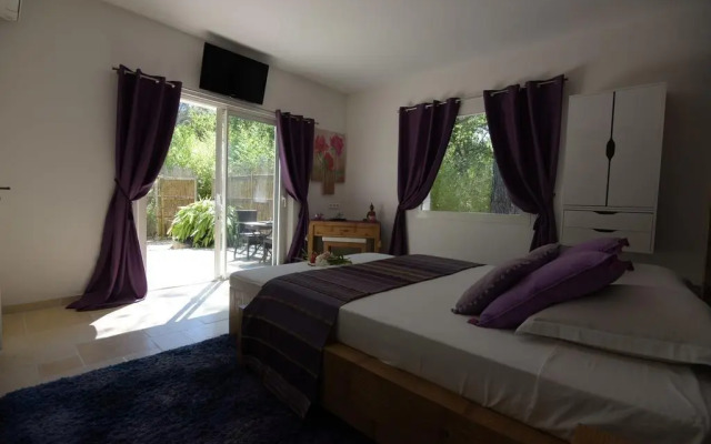 Villa Les Bains Du Soleil Levant