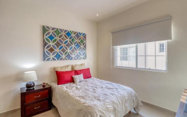 Villa Flamingos 437F at Selvanova 4B