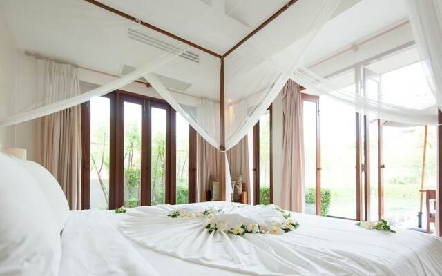 Hotel Aka Hotel Resort And Spa