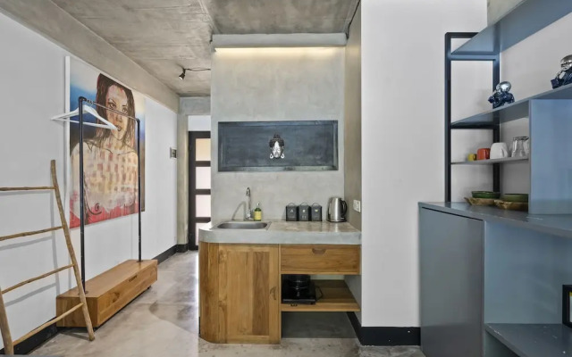 Balissimo Apartment by Hombali
