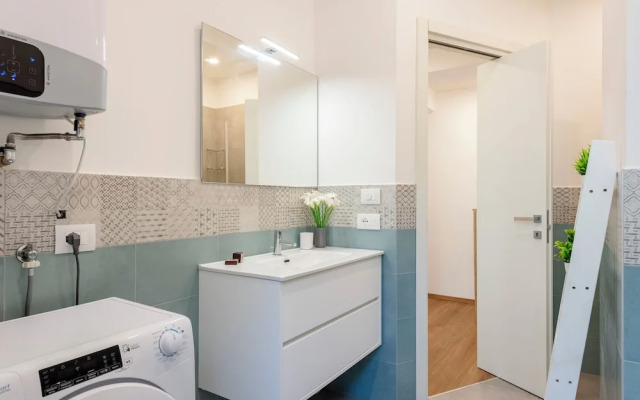 Central Apartment In Genova