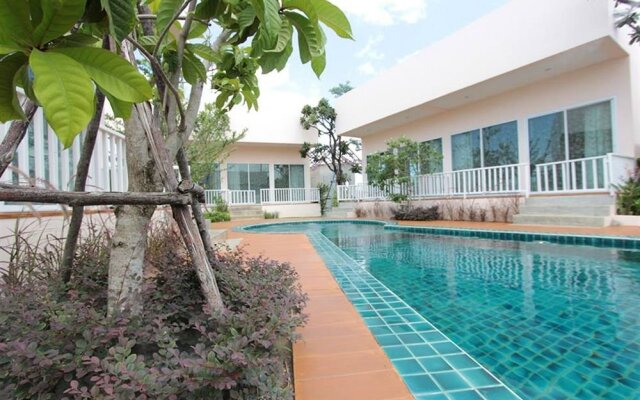 Kabantamor Hua Hin Resort