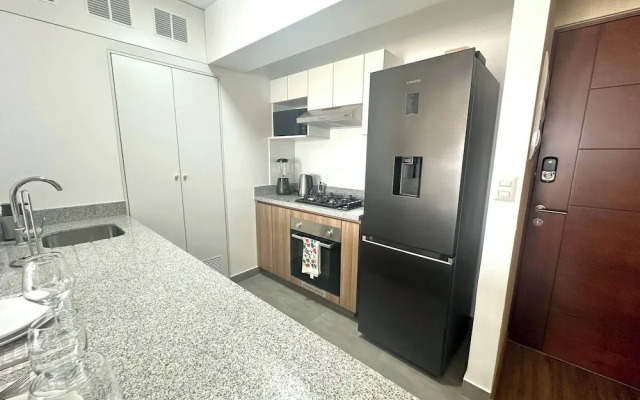 Modern 1BR on J Prado Board San Isidro