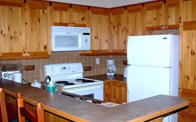 Les Falaises Ski-in Ski-out Condo Rental
