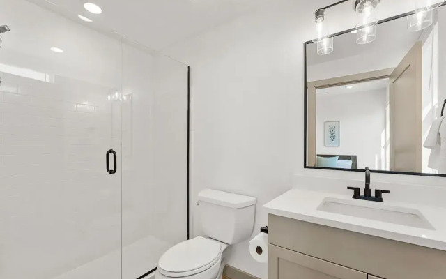 Sweet Retreat 3 Bedroom Condo