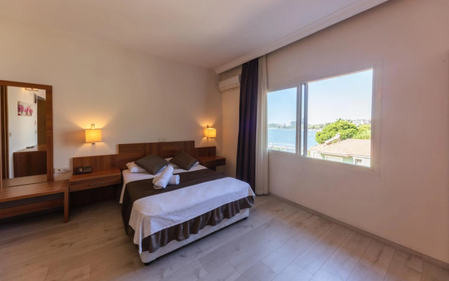 Melis Otel