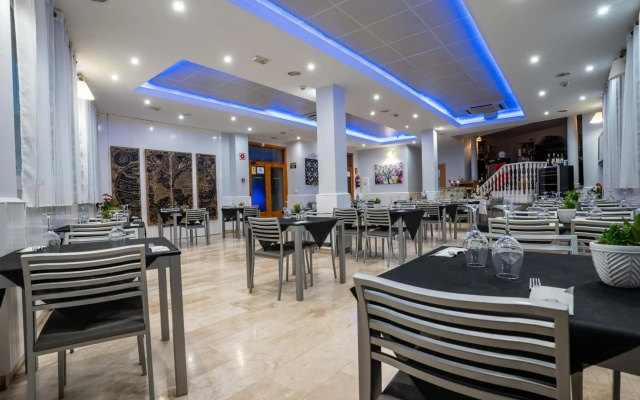 Hotel Sierra De Huesa