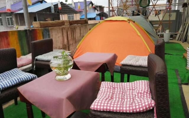 Zhangjiajie Cloud Youth Hostel