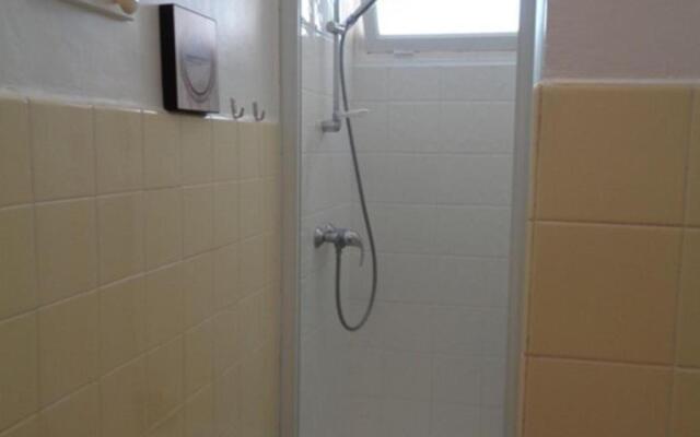 Appartement Le Lavandou, 1 pièce, 3 personnes - FR-1-308-43