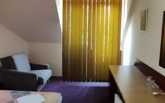 Start Panzió Étterem