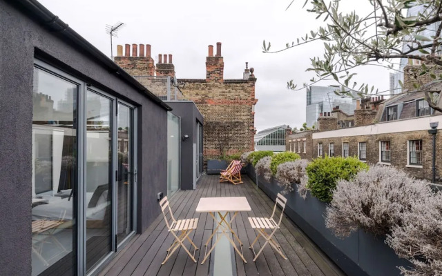 The Cheeky Hideaway - Borough - by Frankie Says