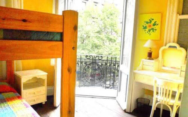 1385 Hostel