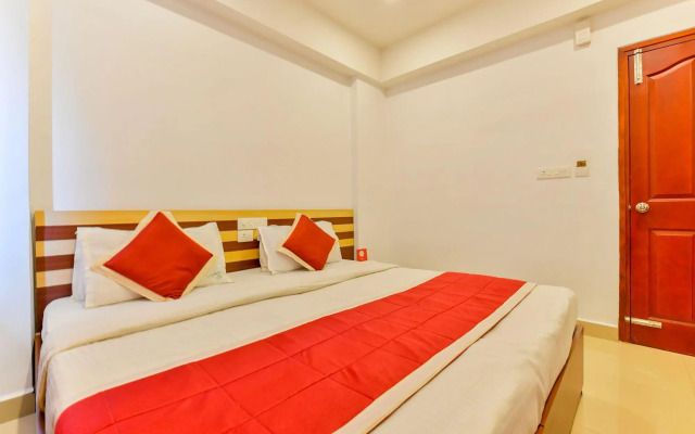 Puthens Capitol Inn; Ernakulam by OYO