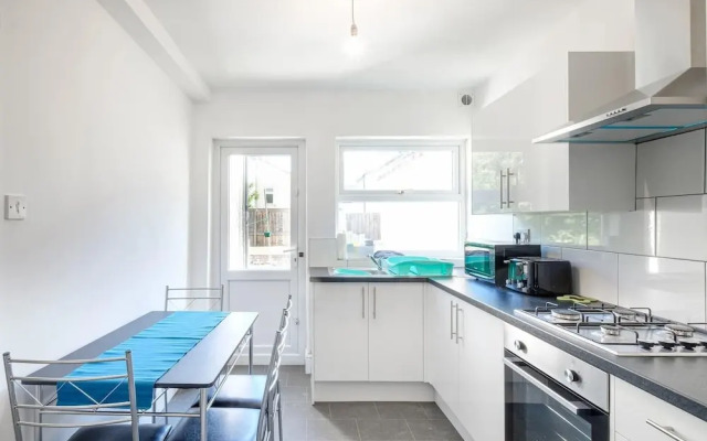 Karah Suites - Lansdown Road