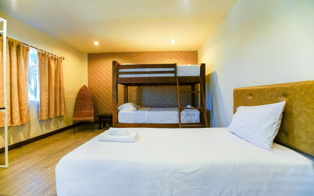 Parasol Inn Chiang Mai Old City