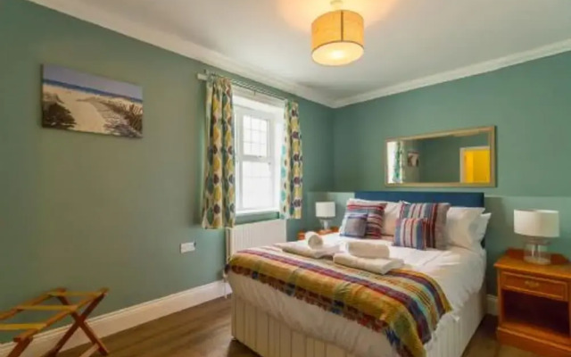Host Stay Redwings Sanctuary Rooms