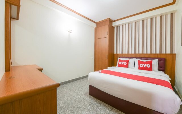 OYO 471 Sunshine Apartment