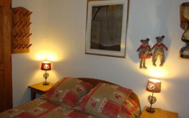 Apartment Chaleureux - Proche De Tout 1