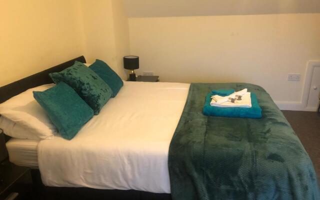 The Upper Room Apartment