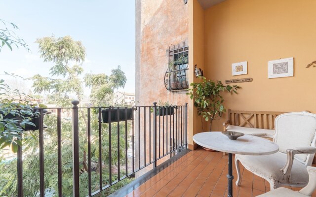 The Quietest Corner of Trastevere, AC & Elevator