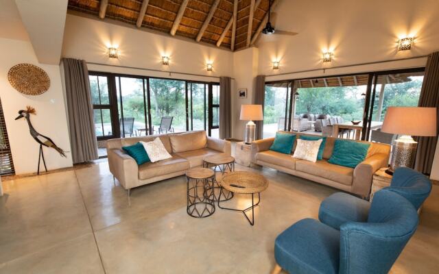 Villa Bushman Wonderful Luxury and Attractive Villa