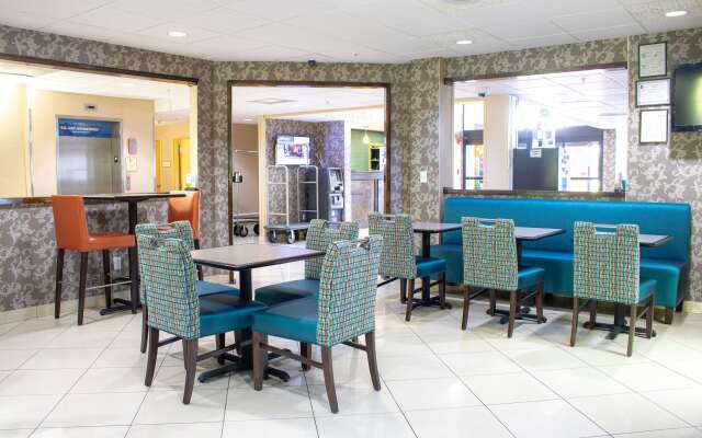 Best Western Plus Richmond Hill Inn