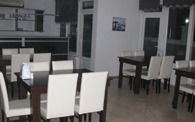 Adahan Hotel