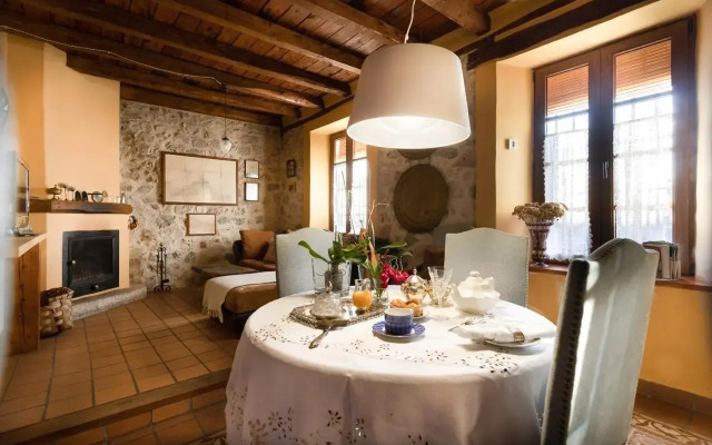 Casa Rural La Moderna