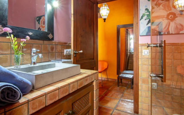 Casa Rosa Boutique Home