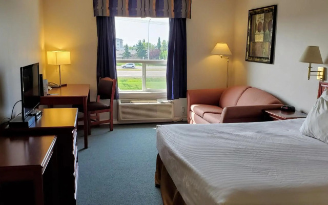 Travelodge by Wyndham Stony Plain