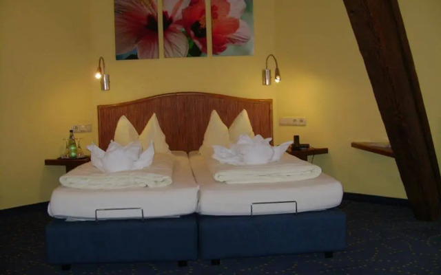 Hotel & Restaurant Hessischer Hof