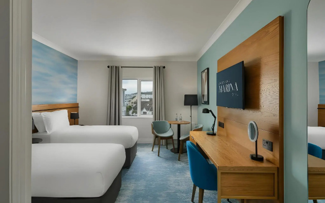 Waterford Marina Hotel