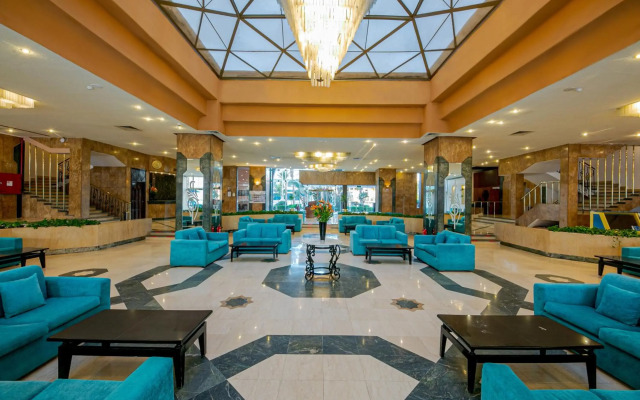 Marlin Inn Azur Resort