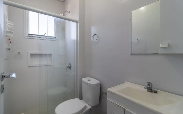 Cozy Apartment 3 Minutes From the Beach Cmi0301