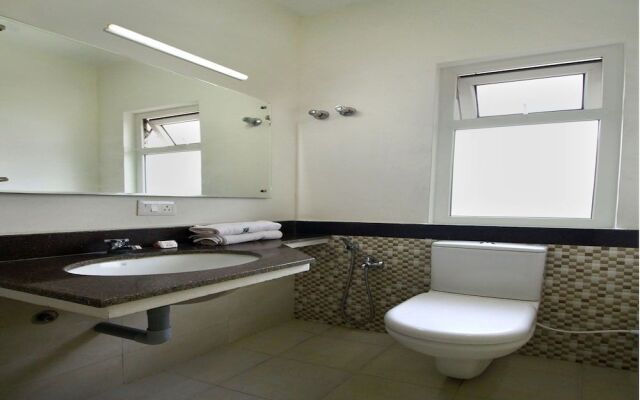 OYO 14406 Hotel Subashree
