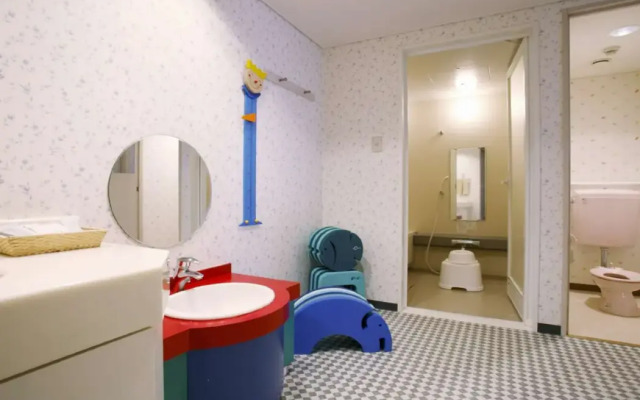 Chitose Station Hotel