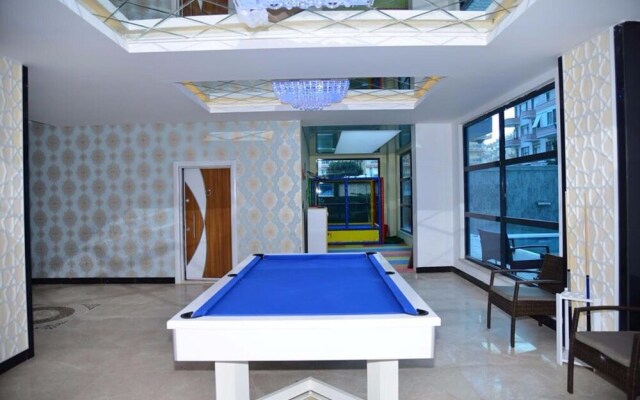 Luxury 2 Bedroom Flat 200 Meters to the sea