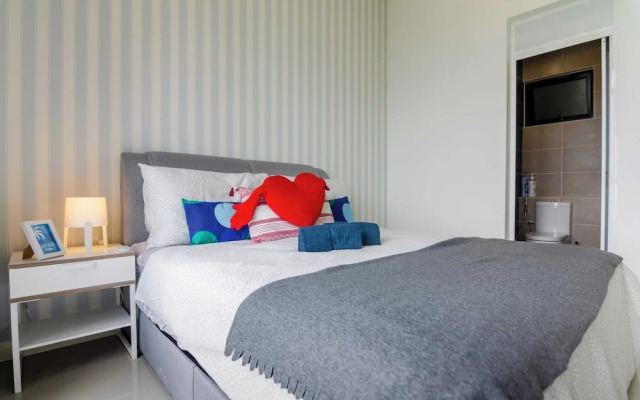 Stylish Dpristine 9 Next to Legoland Free Parking