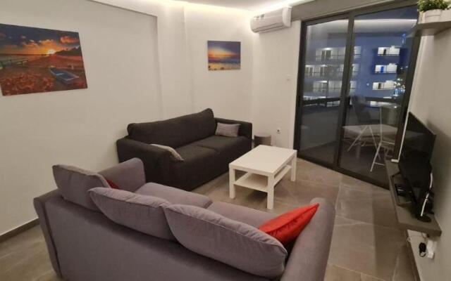 Merab Holidays Apartment Sunorama Beach Gardens 402
