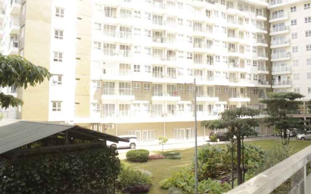 Near Pasteur Exit Toll 2BR Apartment at Gateway Pasteur By Travelio – Outside – Bandung