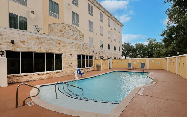 Holiday Inn Express Hotel & Suites Houston NW-Brookhollow by IHG