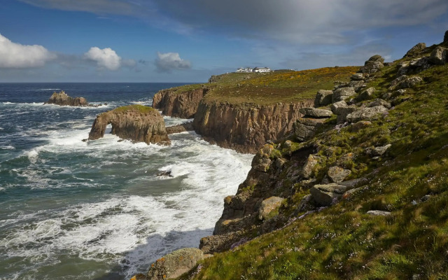 The Land's End Hotel