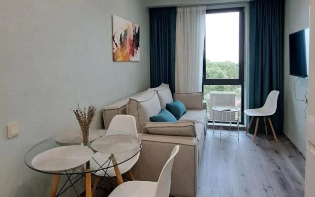 Апартаменты на проспекте Курортный  96Г