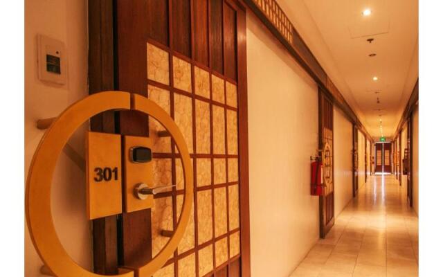 Capital O 897 Takara Hotel And Events Place