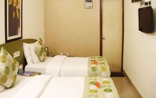 Hotel Green Castle (Heritage Hotel)