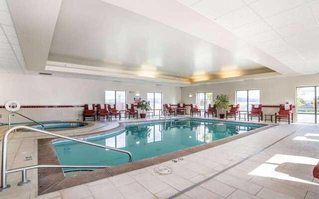 Comfort Suites Helena Airport