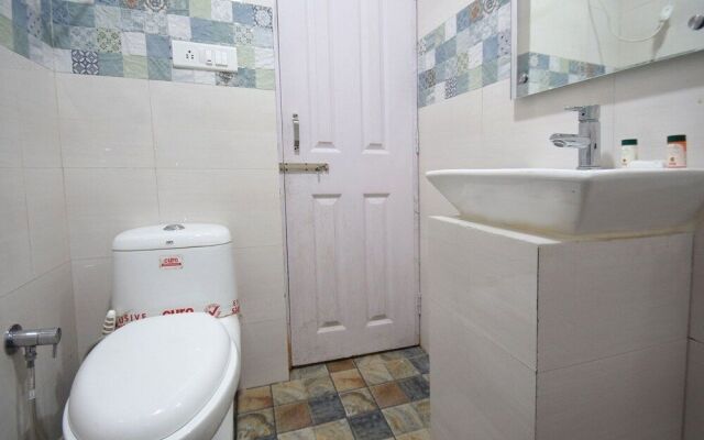 OYO 12066 Hotel Gellasenheit