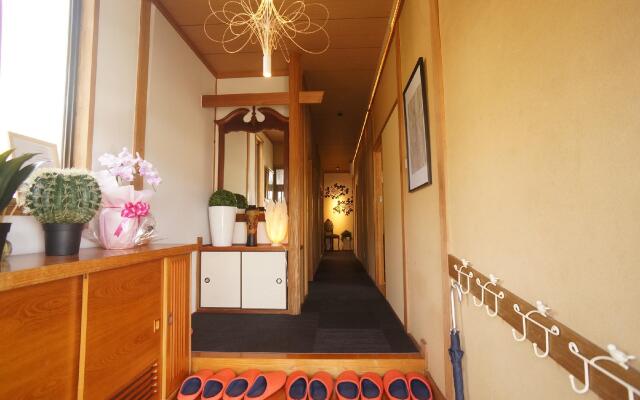 Assi House